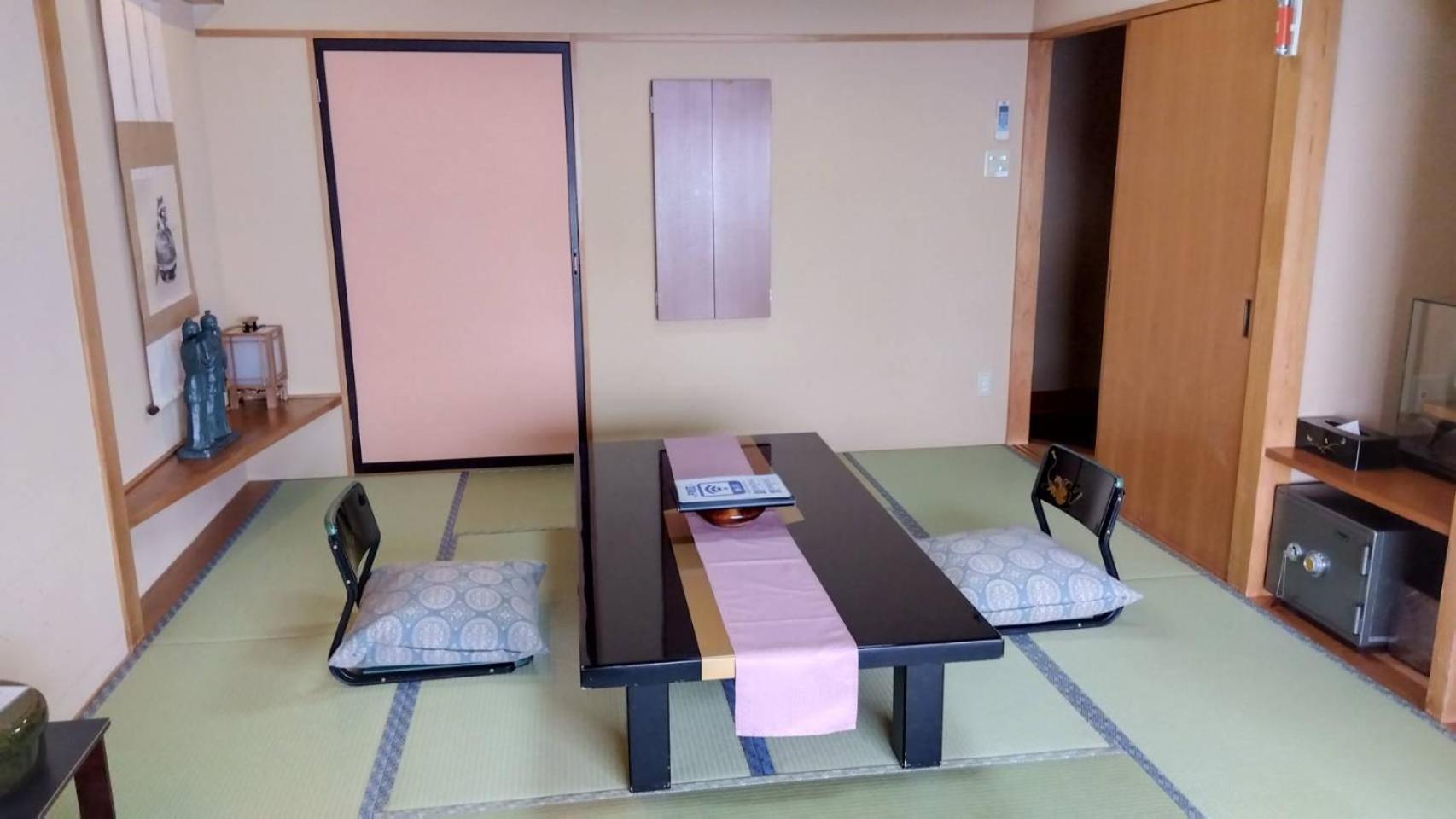 Hotel Yura Onsen Yaotome Tsuruoka Zewnętrze zdjęcie